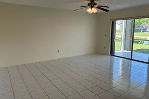 145 Lake Nancy Ln, West Palm Beach, FL 33411 - Photo 8