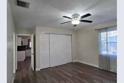 330 Barraclough Street, Fort Pierce, FL 34982 - Photo 10