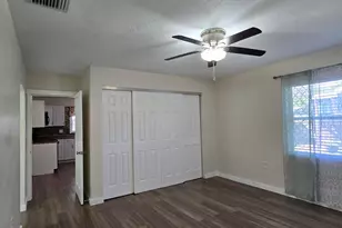 330 Barraclough St, Fort Pierce, FL 34982 - Photo 10