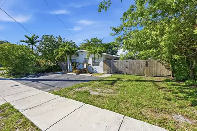 629 NE 36th Street, Oakland Park, FL 33334 - Photo 34