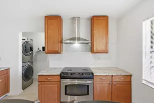 629 NE 36th St, Oakland Park, FL 33334 - Photo 14