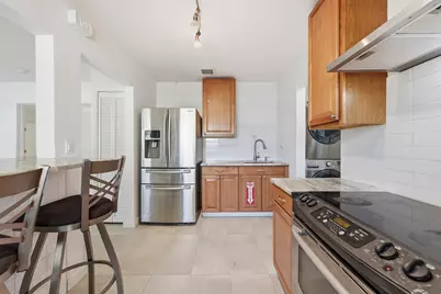 629 NE 36th Street, Oakland Park, FL 33334 - Photo 8