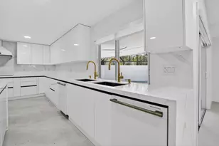 7134 San Sebastian Dr, Boca Raton, FL 33433 - Photo 20