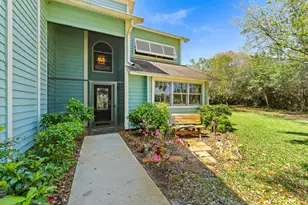 7845 N 167th Ct Ct N, Palm Beach Gardens, FL 33418 - Photo 2