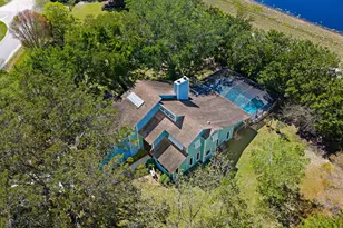 7845 N 167th Ct Ct N, Palm Beach Gardens, FL 33418 - Photo 2