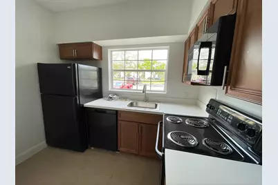 720 Cypress Lane #F9, Deerfield Beach, FL 33064 - Photo 1