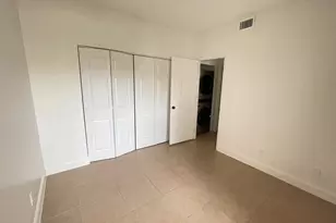 720 Cypress Ln, Deerfield Beach, FL 33064 - Photo 6