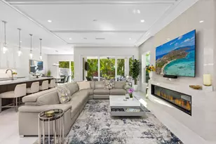 444 NE Wavecrest Way, Boca Raton, FL 33432 - Photo 4