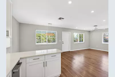 317 N B Street, Lake Worth Beach, FL 33460 - Photo 4