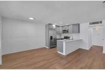 5203 NE 24th Terrace #B207, Fort Lauderdale, FL 33308 - Photo 12