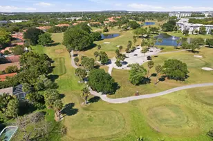 4115 Carriage Dr, Pompano Beach, FL 33069 - Photo 46