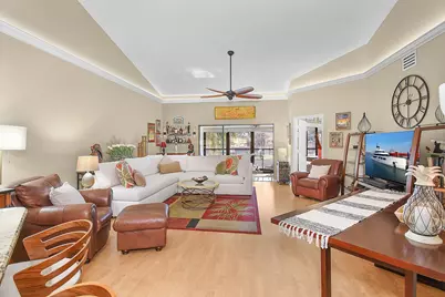 6040 SE Martinique Drive, Stuart, FL 34997 - Photo 4