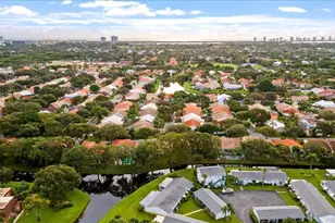 1033 W Siena Oaks Cir Circle W, Palm Beach Gardens, FL 33410 - Photo 34