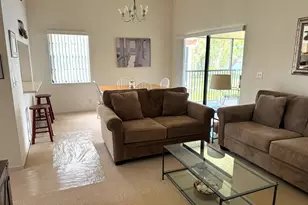 302 Liberty Ct, Deerfield Beach, FL 33442 - Photo 6