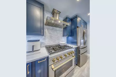 1328 Lake Victoria Drive, Lake Worth Beach, FL 33461 - Photo 38