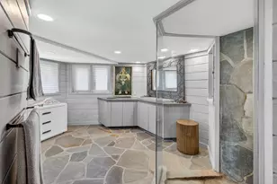 2040 Coral Reef Dr, Pompano Beach, FL 33062 - Photo 16