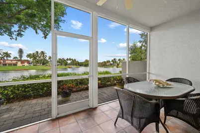 12598 Westhampton Circle, Wellington, FL 33414 - Photo 14