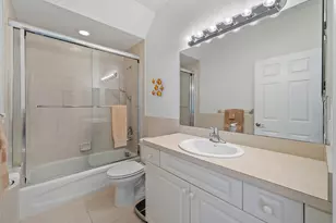 12598 Westhampton Cir, Wellington, FL 33414 - Photo 18