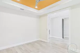 5038 Pendelton Sq, Vero Beach, FL 32967 - Photo 8