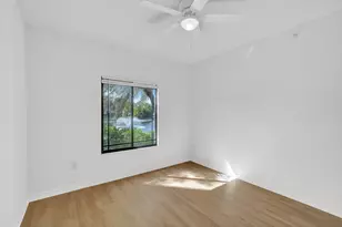 2728 Anzio Ct, Palm Beach Gardens, FL 33410 - Photo 10