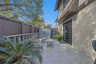 1871 Bayberry Dr, Pembroke Pines, FL 33024 - Photo 10