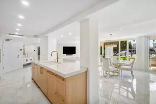 100 SE 5th Ave, Boca Raton, FL 33432 - Photo 14