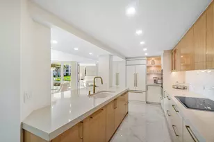 100 SE 5th Ave, Boca Raton, FL 33432 - Photo 10