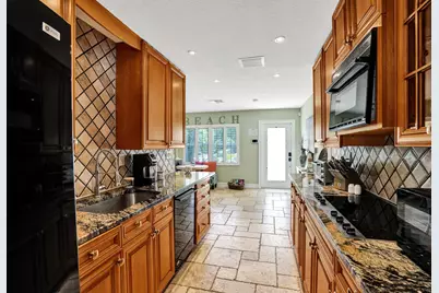 1433 NE 27th Street, Pompano Beach, FL 33064 - Photo 30