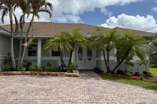 2257 SW Lawrence St, Port Saint Lucie, FL 34953 - Photo 2