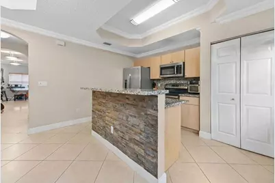 4967 Tradewinds Terrace #605, Fort Lauderdale, FL 33312 - Photo 10