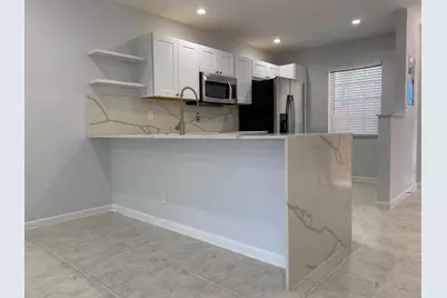 9973 Three Lakes Circle, Boca Raton, FL 33428 - Photo 2