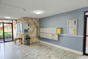 18555 NE 14th Ave, Miami, FL 33179 - Photo 38