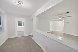 2849 SW 10th St, Fort Lauderdale, FL 33312 - Photo 2