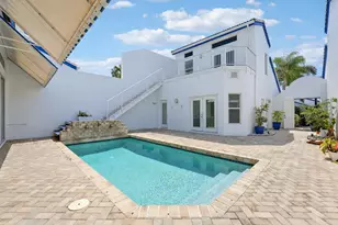 3703 Mykonos Ct, Boca Raton, FL 33487 - Photo 2