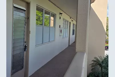 2301 Lucaya Lane #E3, Coconut Creek, FL 33066 - Photo 2