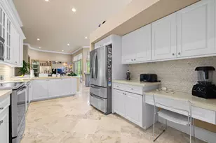 3062 Lakewood Cir, Weston, FL 33332 - Photo 14