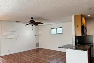 24 Crossings Cir, Boynton Beach, FL 33435 - Photo 10