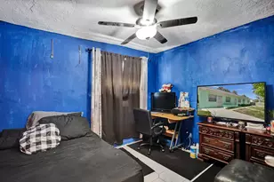 57 NW 68th St, Miami, FL 33150 - Photo 20