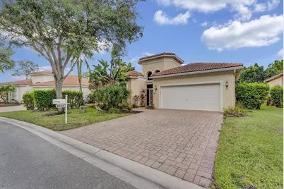 8345 Pine, West Palm Beach, FL 33411 - Photo 2