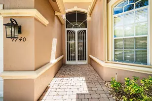 9740 Donato Way, Lake Worth, FL 33467 - Photo 4