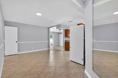 6382 Royal Palm Boulevard #6382, Margate, FL 33063 - Photo 6