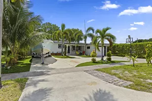 3230 Roosevelt St, Hollywood, FL 33021 - Photo 4