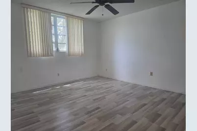 5750 NW 64th Avenue #201, Tamarac, FL 33319 - Photo 10
