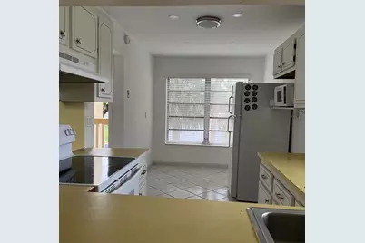 5750 NW 64th Avenue, Tamarac, FL 33319 - Photo 6