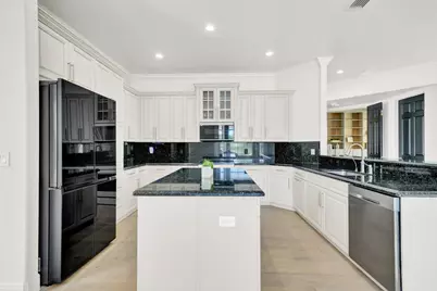 8685 Cobblestone Point Circle, Boynton Beach, FL 33472 - Photo 18