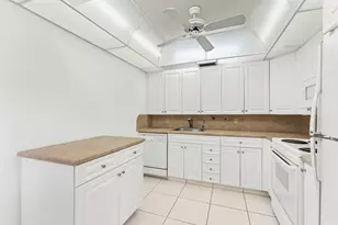 1047 Lincoln C, Boca Raton, FL 33434 - Photo 10