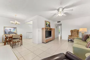 1047 Lincoln C, Boca Raton, FL 33434 - Photo 6