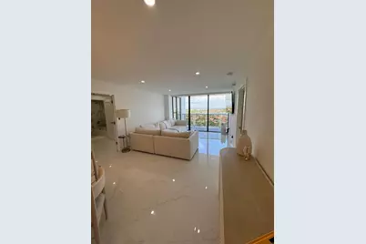 20515 E Country Club Drive #1442, Miami, FL 33180 - Photo 12