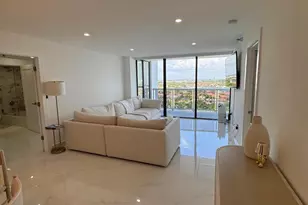 20515 E Country Club Dr, Miami, FL 33180 - Photo 12
