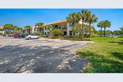 7926 Willow Spring Drive #1317, Lake Worth, FL 33467 - Photo 2